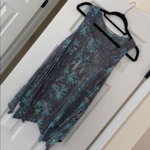 Soft Surroundings Handkerchief Hem Tank - S